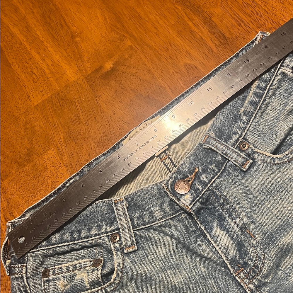 Y2K Abercrombie Low-Rise Cropped Jeans Size 4 - Picture 14 of 16